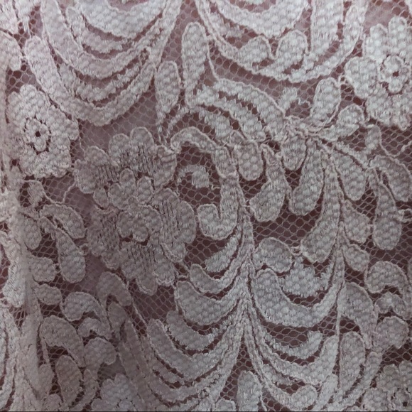 Box 2 Ambiance Pink Floral Lace Crop Top - Picture 4 of 5